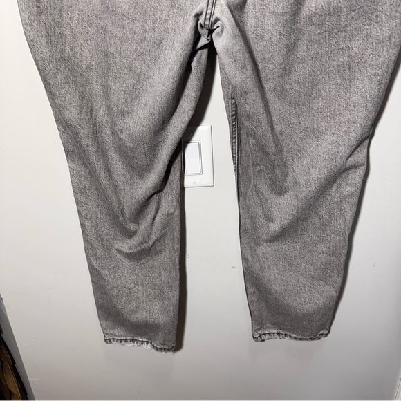 Good American Grey Black Distressed Tapered High Rise Jeans Size 20 - Picture 8 of 13